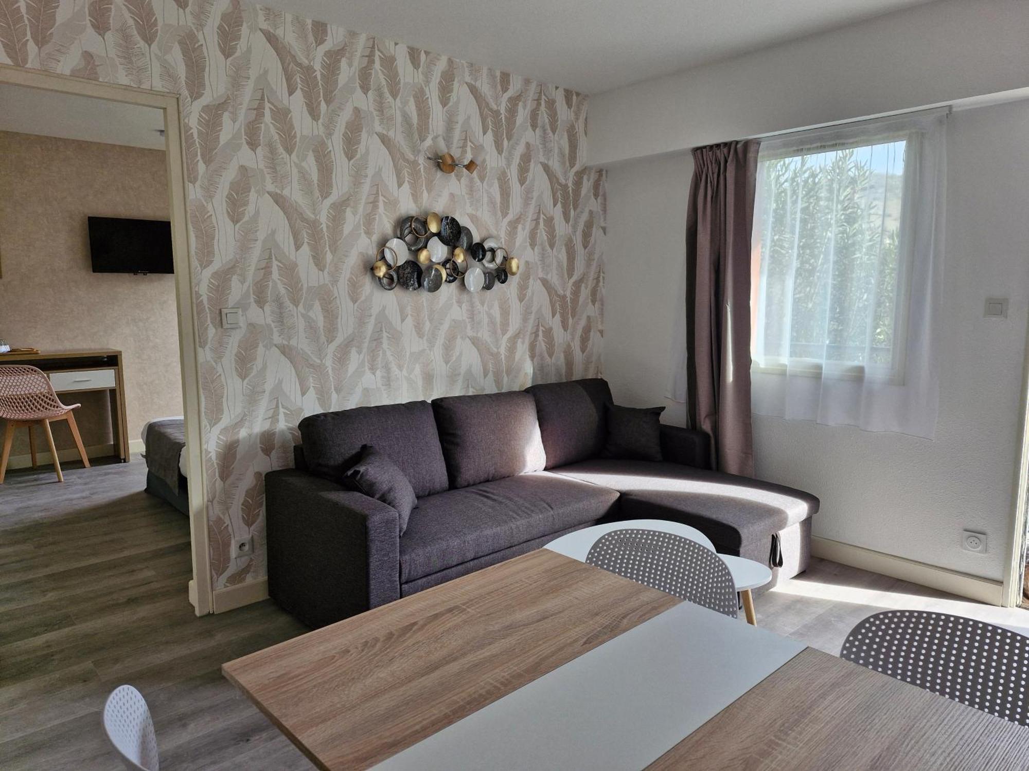 Hotel Le Vanseen Les Vans Exterior foto